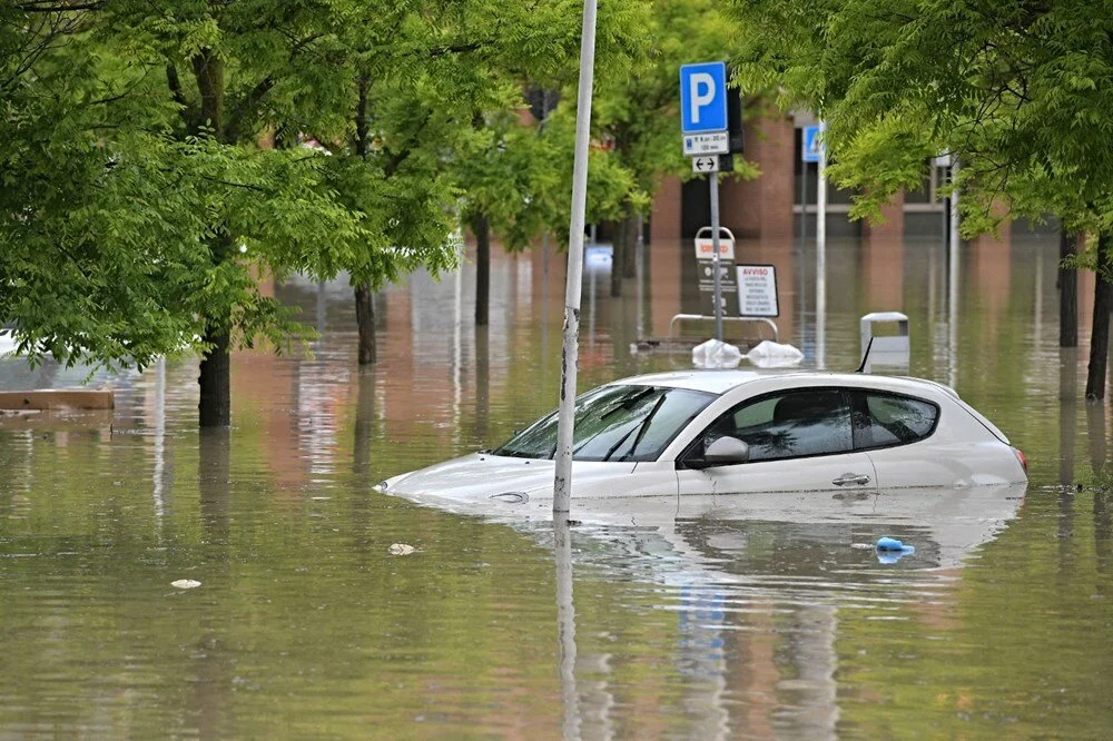 Meteoroloji'den 22 il için sarı ve turuncu kodlu uyarı 