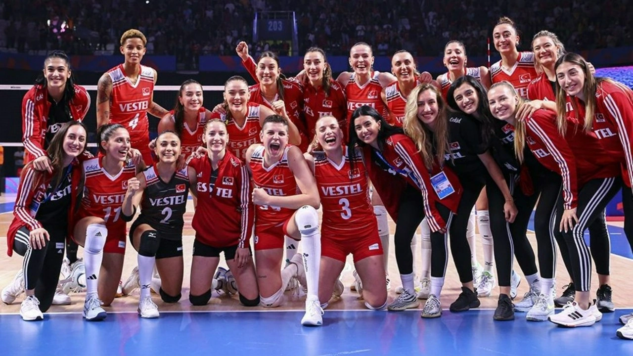 A Milli Kadın Voleybol Takımı, 2023 CEV Avrupa Şampiyonası'nda yarı finale çıkma hedefinde 