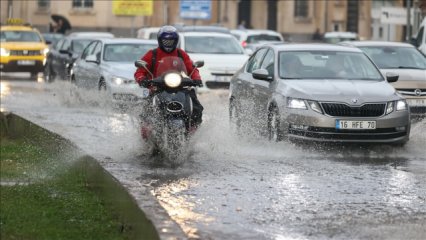 Meteoroloji'den aralarında İstanbul, Ankara ve İzmir'in olduğu 66 il için uyarı 