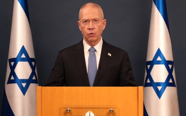 İsrail Savunma Bakanı Galant'tan kara harekatı açıklaması: Hamas'ı tamamen bitireceğiz